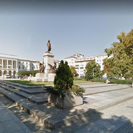 Mirovski Apartment Варшава Екстериор снимка